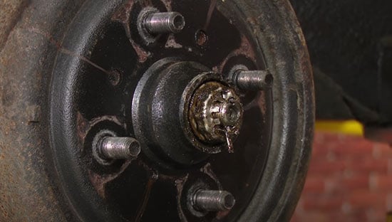 Drum Brakes vs Disc Brakes